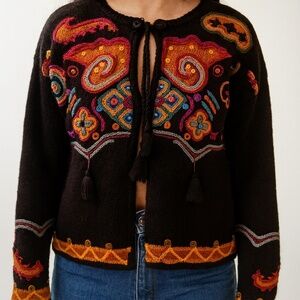 Vintage Artelana 100% Alpaca Embroidered Cardigan Sweater Black Orange S